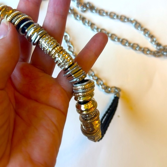 NWT Chico's Lainy Luxe Black and Silver-tone  Chain Slouch Belt size M/L - Picture 2 of 4